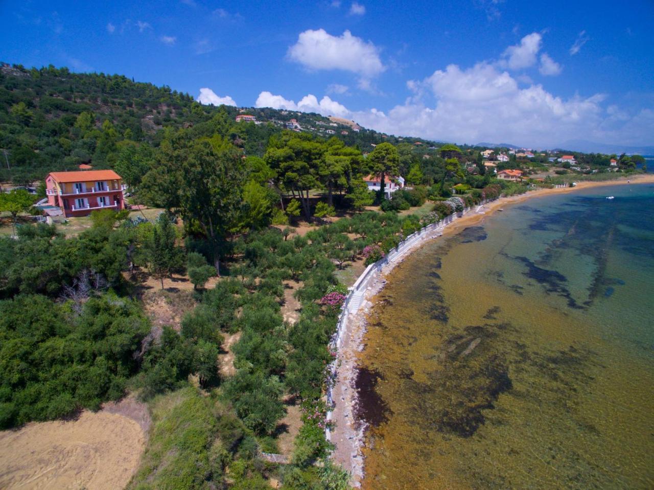 Villa Ostria Ликсури Екстериор снимка